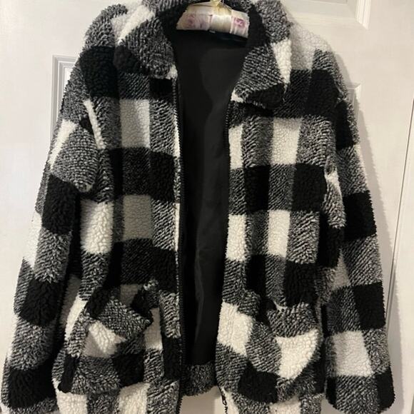 Dee Elly Teddy Jacket - small - Picture 2 of 8